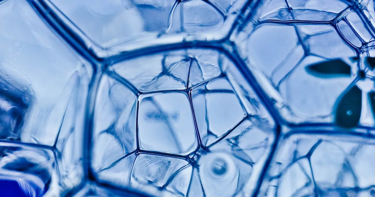How to Dissolve a Research Peptide Properly: A Solubility Guide